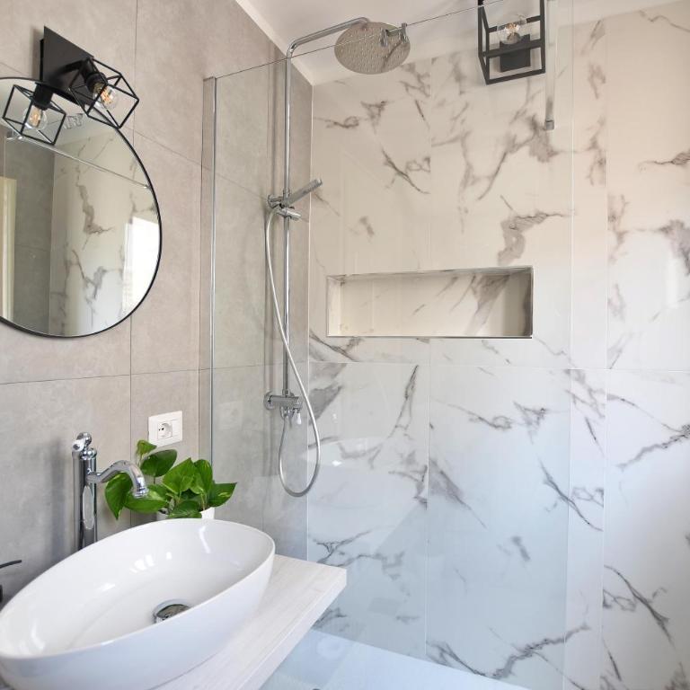 iFlat Casa Viscuttara - Appartamento con 2 Camere da Letto - 17