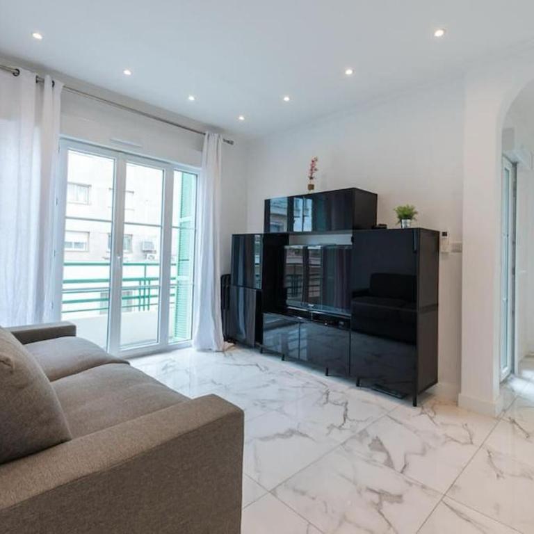 LOUIS GALLET Centre JUAN LES PINS 50m des plages - One-Bedroom Apartment - 11