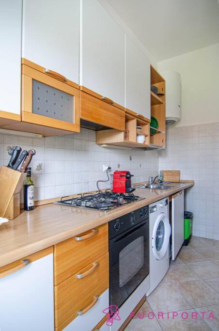 FuoriPorta Affitti Brevi - Casa di Susanna - Appartamento con 3 Camere da Letto - 12