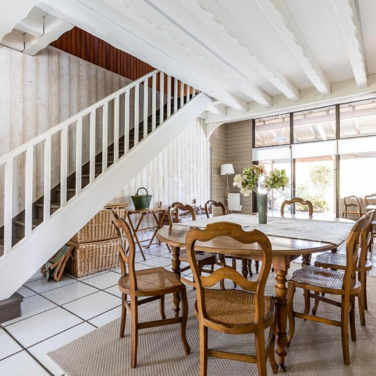 À 400m de la plage, maison pour 12 avec piscine - Maison de Vacances - 3