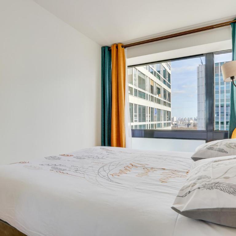Paris luxury Apartment 75m2 with Eiffel Tower View, metro 1 min, parking - Appartement 2 Chambres - 3