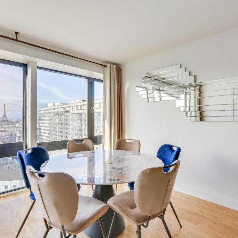 Paris luxury Apartment 75m2 with Eiffel Tower View, metro 1 min, parking - Appartement 2 Chambres - 6