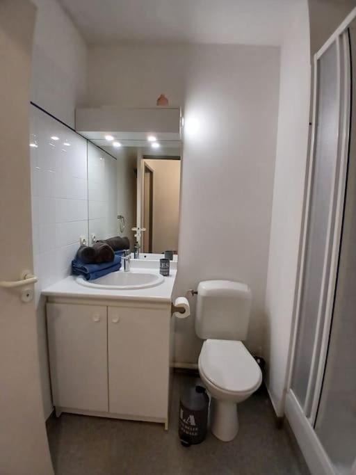 Studio cosy au cœur de Nîmes. - Apartamento de 1 dormitorio - 7