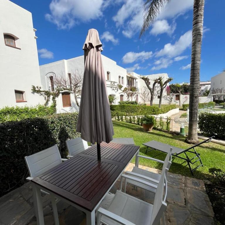 Estepona - Playa - Villa con acceso directo a la piscina Ev14 - Villa de 2 dormitorios - 36