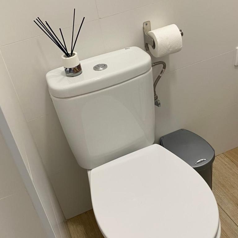 PLAZA ANDALUCIA APARTMENT -A 10min caminando del Puente Romano - Apartment mit 3 Schlafzimmern - 66