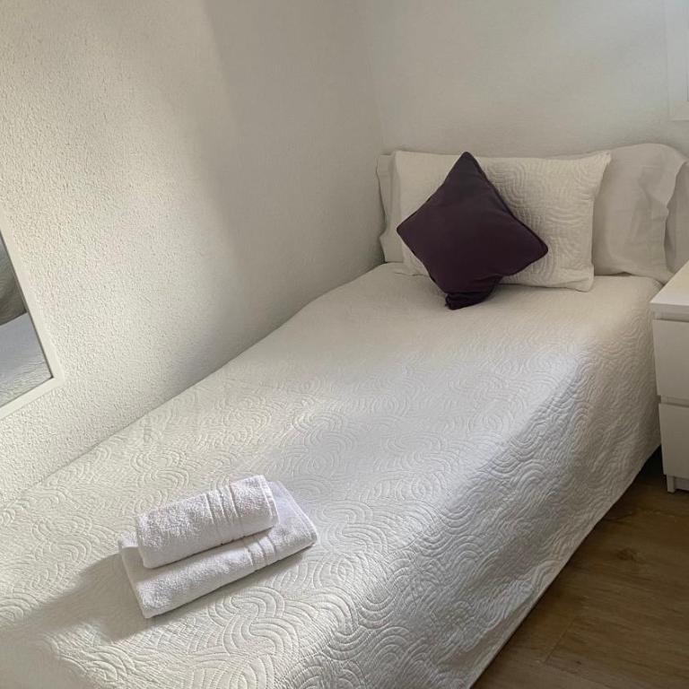 PLAZA ANDALUCIA APARTMENT -A 10min caminando del Puente Romano - Apartment mit 3 Schlafzimmern - 58