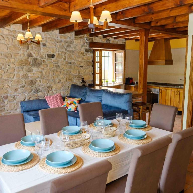 La Bolera - Casa Pandal - Five-Bedroom House - 9