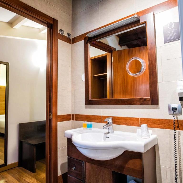 Alda Bonaval - Habitación Doble Estándar - 1 o 2 camas - 3