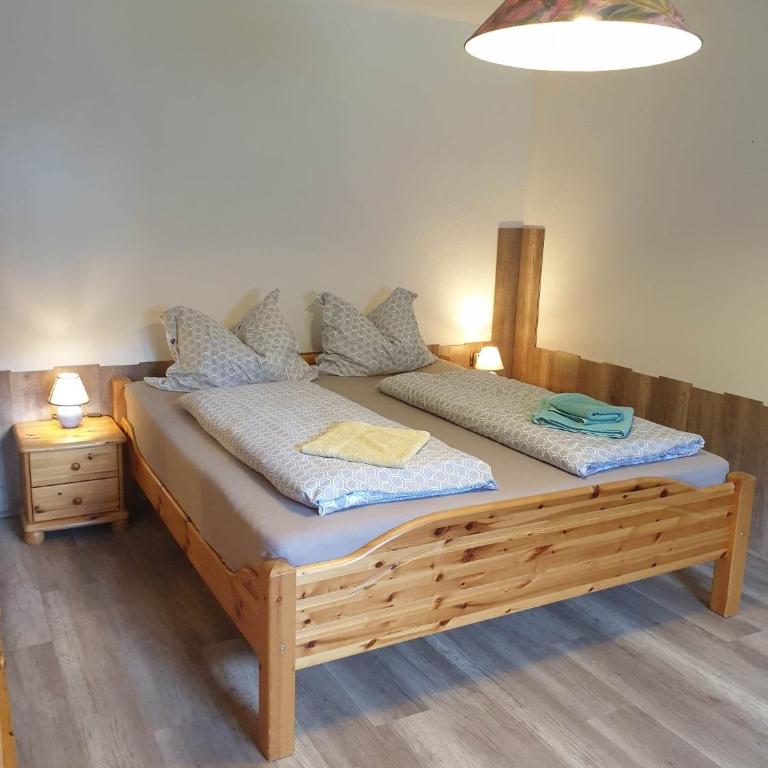 Ferienhaus Schäfer - Apartments - Wintersports - Family holiday - Holiday with your dog - Rural & Scenic - Apartment mit 1 Schlafzimmer und Garten - 5