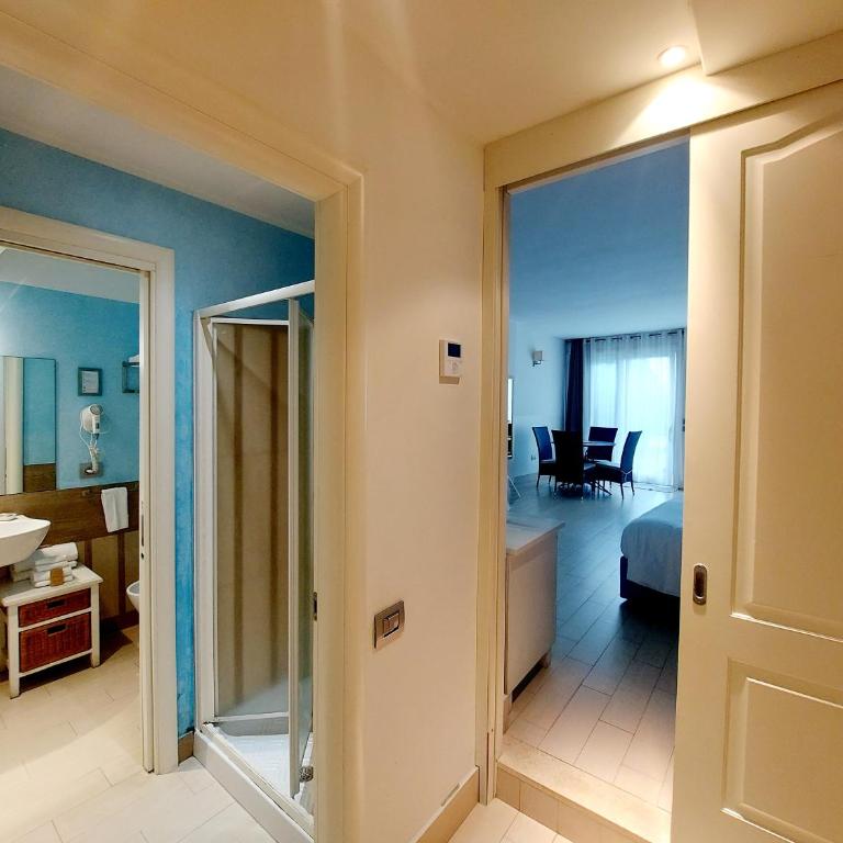 Hotel La Villa Del Mare - Appartamento con 1 Camera da Letto e Patio - 7