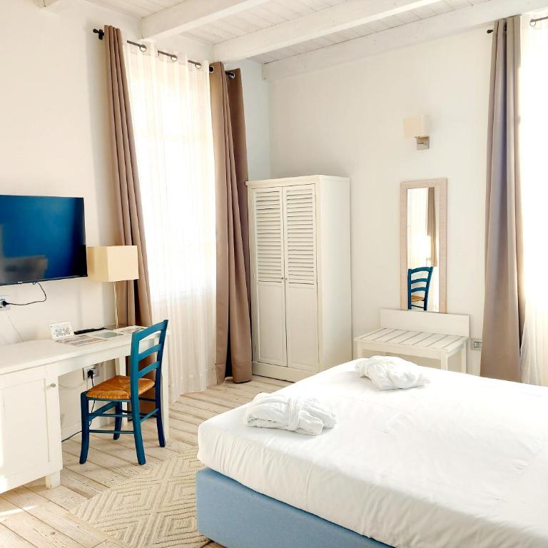 Hotel La Villa Del Mare - Camera Deluxe Matrimoniale con Vista Mare - 15