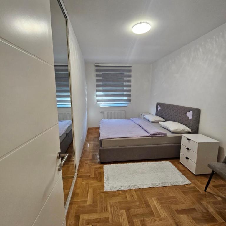 Apartment Zidart Banja Luka free garage - Apartman sa 2 Spavaće Sobe - 3