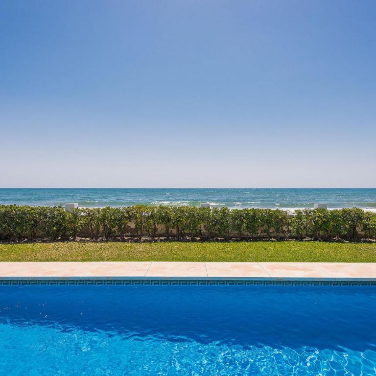 1100 Marbella Beachfront first line - Villa Deluxe - 5
