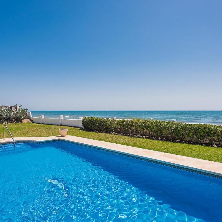 1100 Marbella Beachfront first line - Villa Deluxe - 8