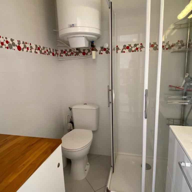 Appartement lumineux 3 étoiles à deux pas des Thermes - FR-1-503-78 - Studio - 8