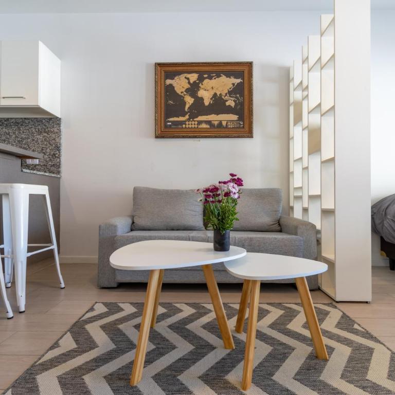 Rawson Park Hospital Italiano by Debarrio Aparts - One-Bedroom Apartment - 19