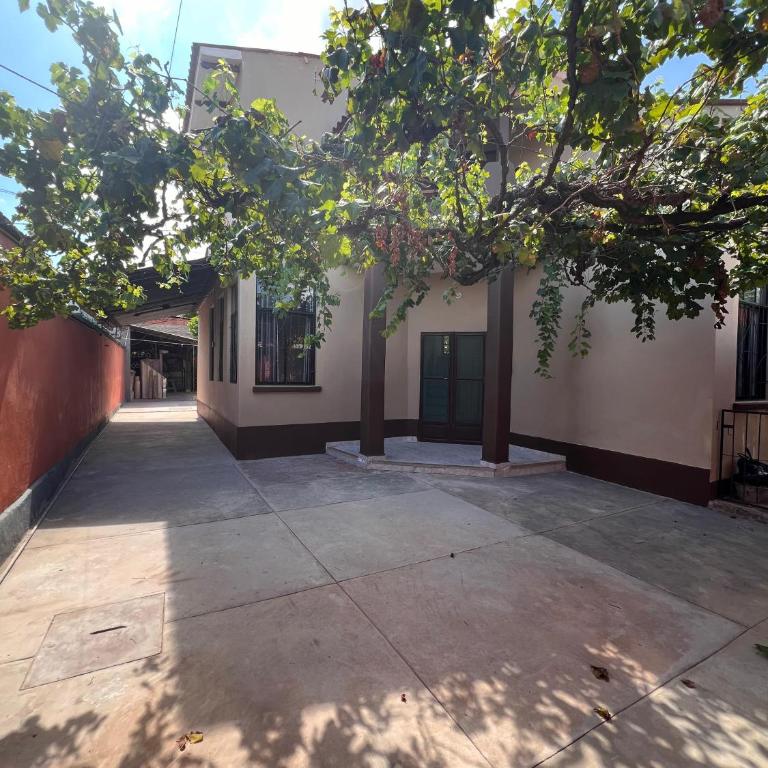 Casa Amigable y Confortable - Casa de 3 dormitorios - 53