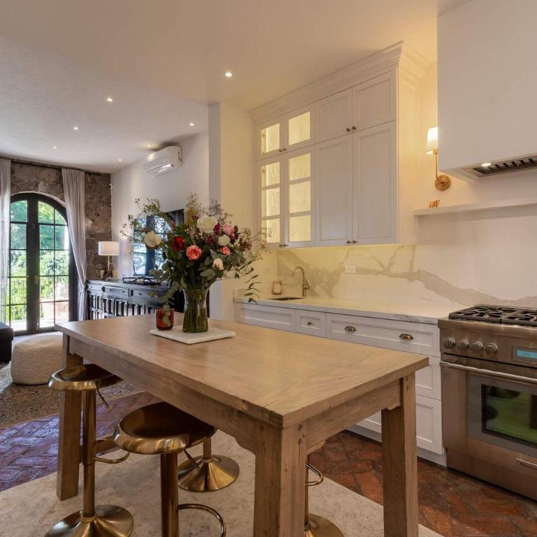 Panoramic Paradise 3BR Gem Overlooking San Miguel - Casa - 61