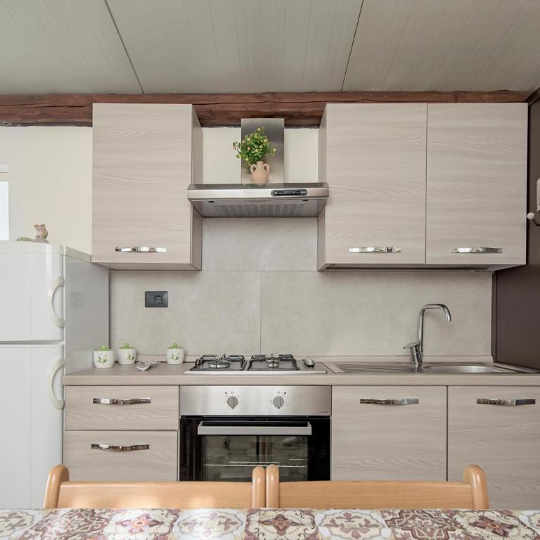 Casa Caterina - Three-Bedroom House with Terrace - 14