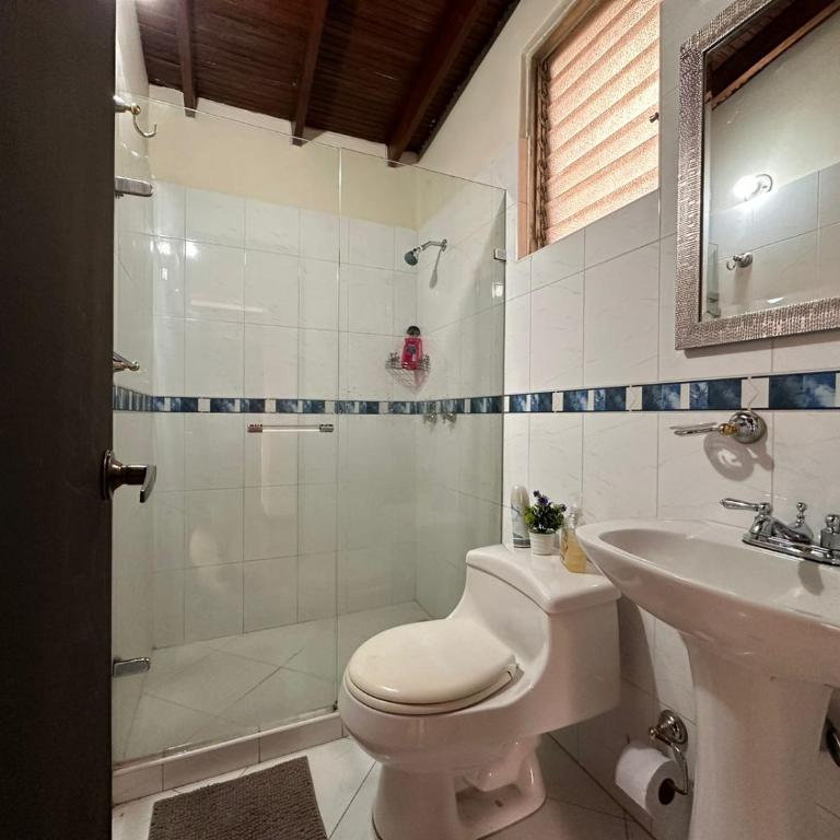 casa para 16 personas laureles - Apartamento - 16