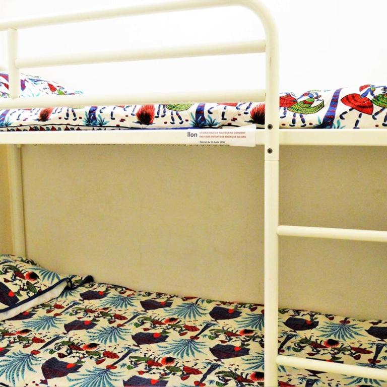 Appartement 2 pièces cabine avec terrasse, jardin, piscine et parking, proche plage - Le Lavandou - FR-1-251-517 - Appartement - 8