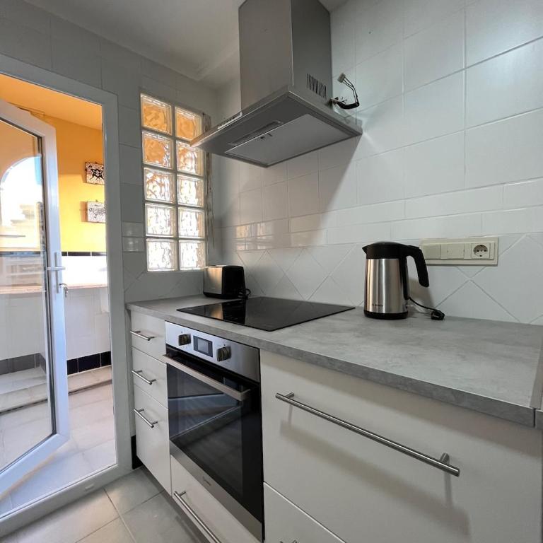 Cap Blanc Apartment with Sea View and Beach - Two-Bedroom Apartment - 11