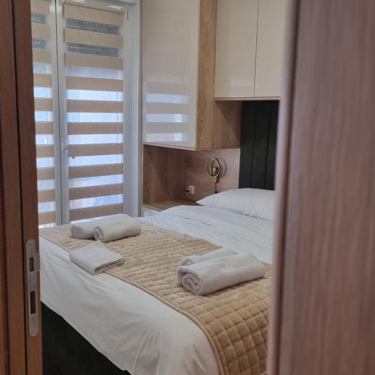 MagNat Lux sa garažom - Apartman sa 1 Spavaćom Sobom, Balkonom i Pogledom na Planinu - 20