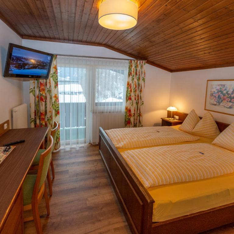 Gästehaus Haffner - Comfort Doppelzimmer mit Balkon - 9