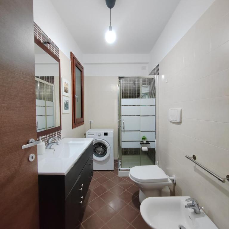 ValeValeHome - home gallery with fully equipped kitchen, reserved parking, big garden - Superior Apartment - 5