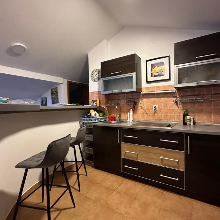 Family Apartment close to Old town! FREE PARKING SPOT - Two-Bedroom Apartment - 11