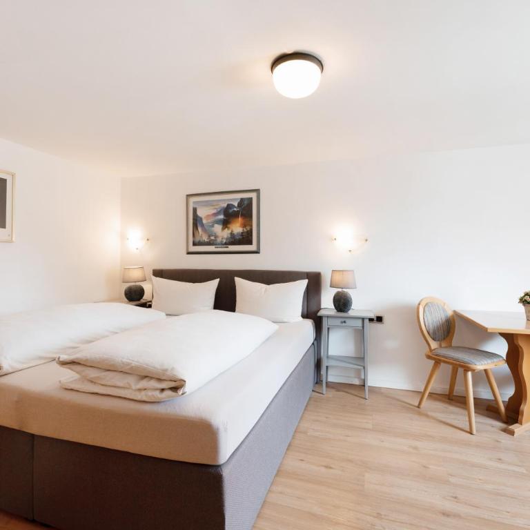 Hotel garni "Zum Engel" - Doppelzimmer mit eigenem Bad - 5