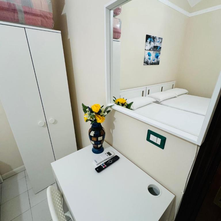 TERMINI STAR - Appartamento con 2 Camere da Letto - 1