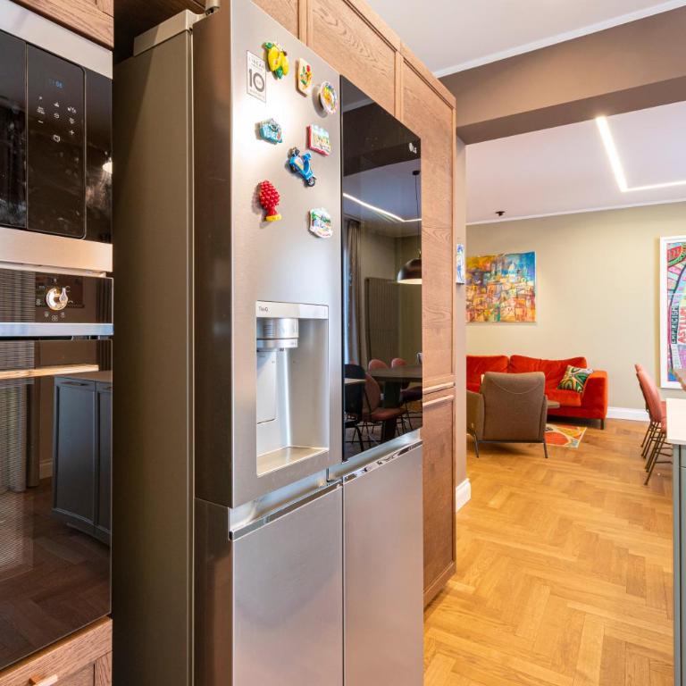 Casa Alexandra - Luxury & Design - Three-Bedroom Apartment - 3
