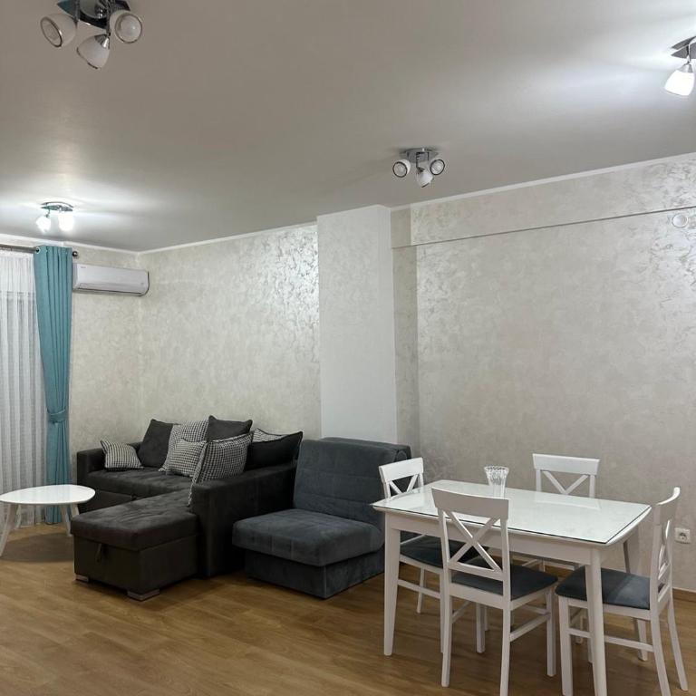 Stefan Apartments in Budva - One-Bedroom Apartment - 6