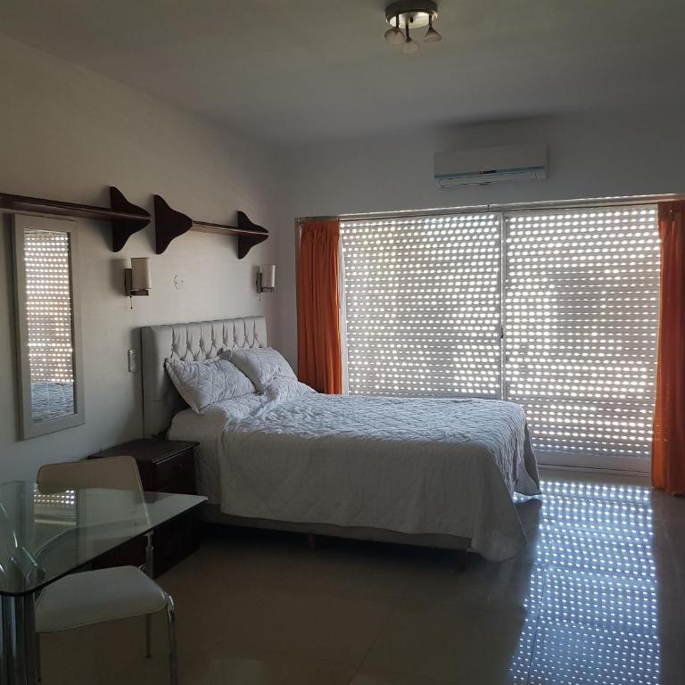 Monoambiente con balcón y cochera privada - TV 50" 4K y Sonido DTS-5'1 - Apartamento de 1 dormitorio - 7