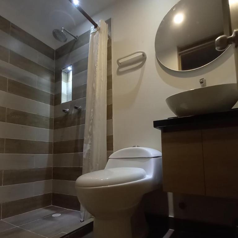 Apto Moderno al sur de Cali - Two-Room Apartment - 10