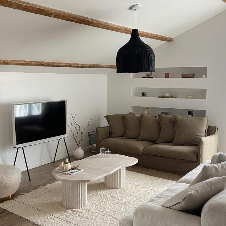 Casa Familia - Two-Bedroom Apartment - 1