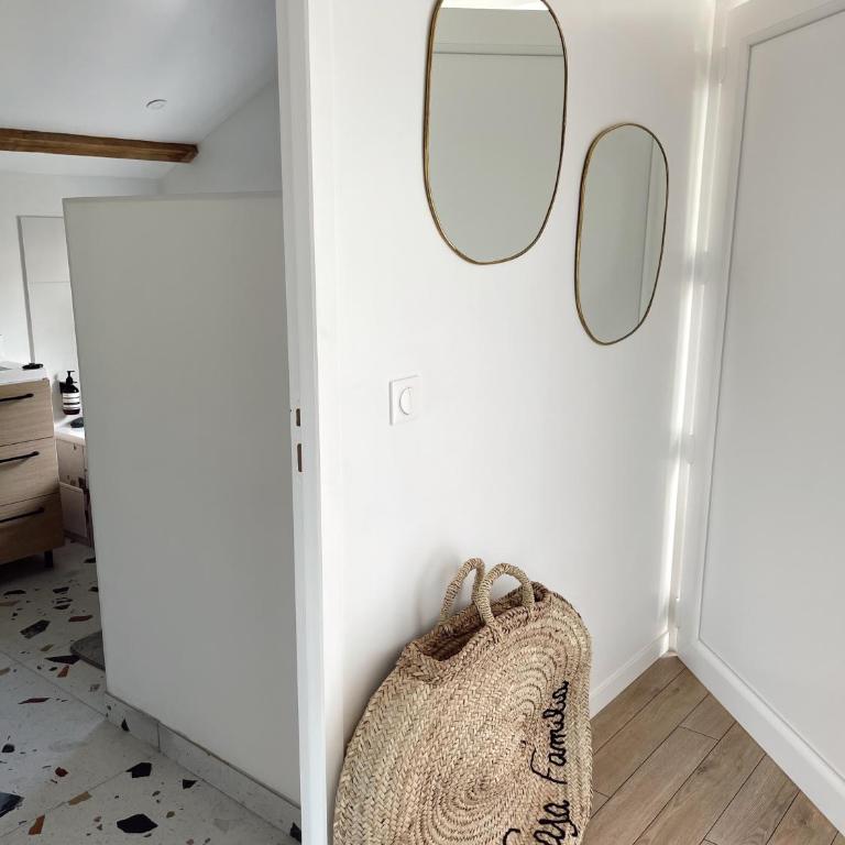 Casa Familia - Two-Bedroom Apartment - 11