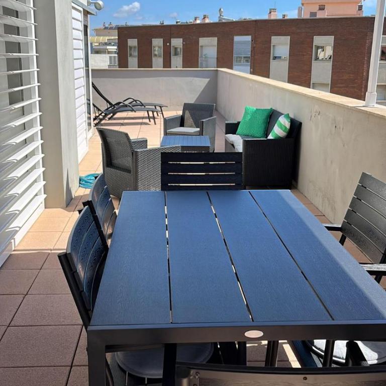 Apartaments Pepita Bandert - Two-Bedroom Apartment (5 Adults) - Attic - 14