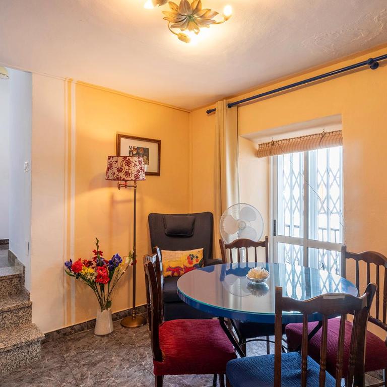 Casa Marlo, Spacious House in the Lively Centre of Cómpeta - Casa de 4 dormitorios - 35