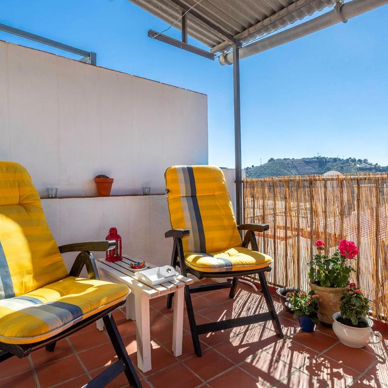 Casa Marlo, Spacious House in the Lively Centre of Cómpeta - Casa de 4 dormitorios - 17