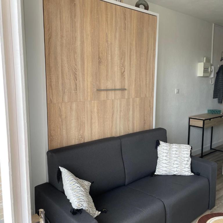 Studio rénové + loggia 5 mn des thermes / c.ville - La Case à Jo - Appartement 1 Chambre - 7