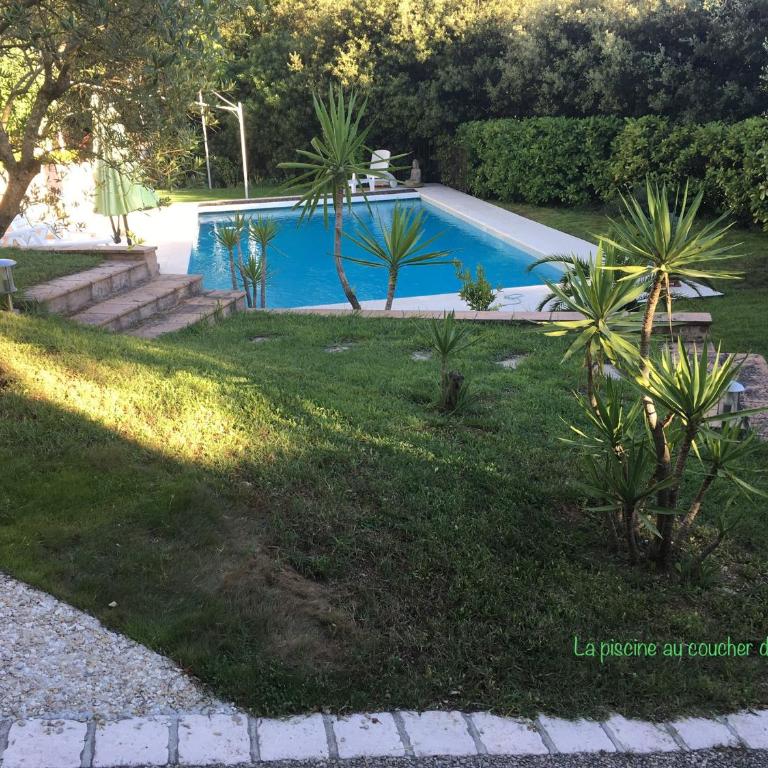 Studio chez Charles et Marie, indépendant de la maison, accès piscine, très calme, - Appartement 1 Chambre - 14