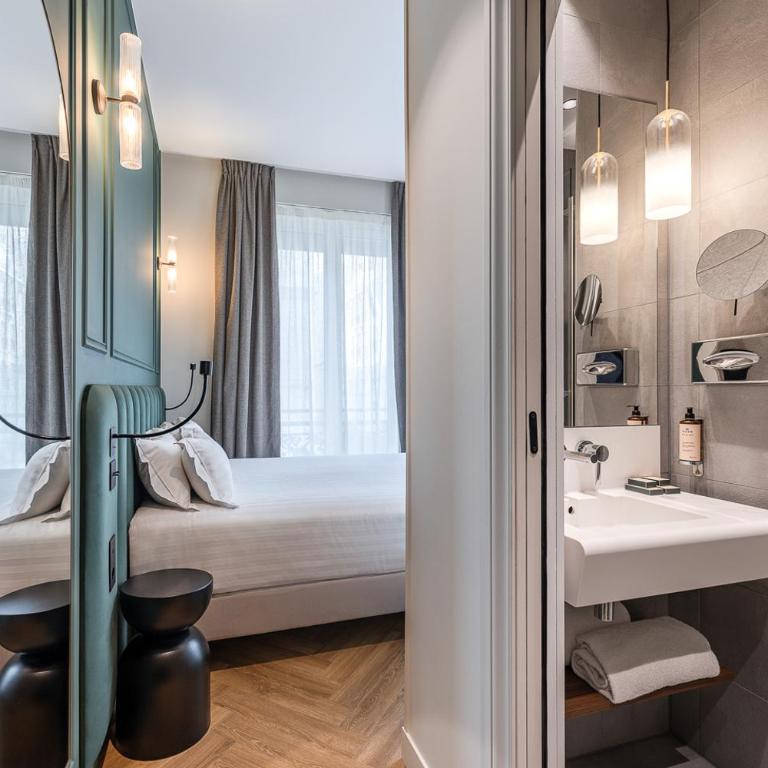 Hotel Elysée Secret - Chambre Standard Lit Queen-Size - 2
