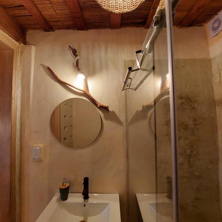 Aracari Ecolodge - Habitación Doble Deluxe con vistas a la montaña - 1 o 2 camas - 2