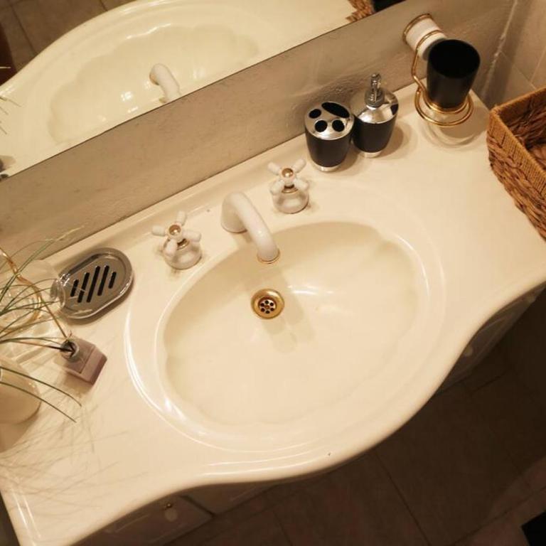 Súper Depto. a metros del Obelisco. Todo a Nuevo. - Apartamento de 3 dormitorios - 18