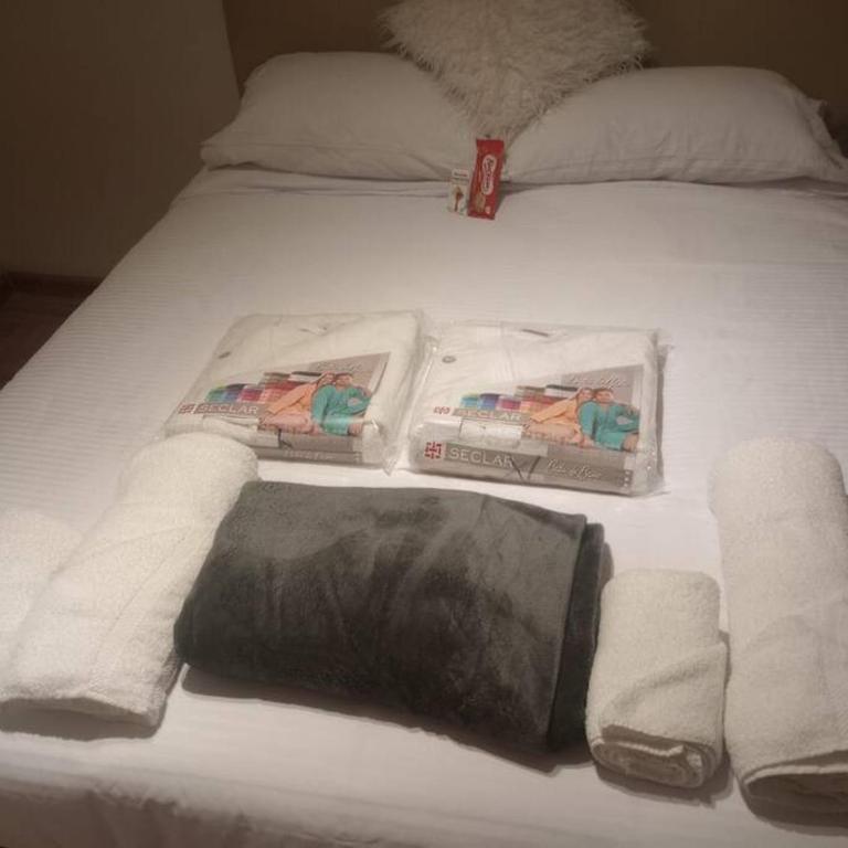 Súper Depto. a metros del Obelisco. Todo a Nuevo. - Apartamento de 3 dormitorios - 32
