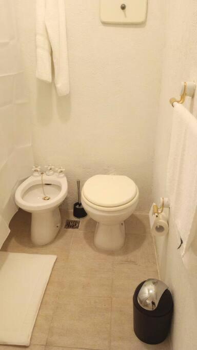 Súper Depto. a metros del Obelisco. Todo a Nuevo. - Apartamento de 3 dormitorios - 46