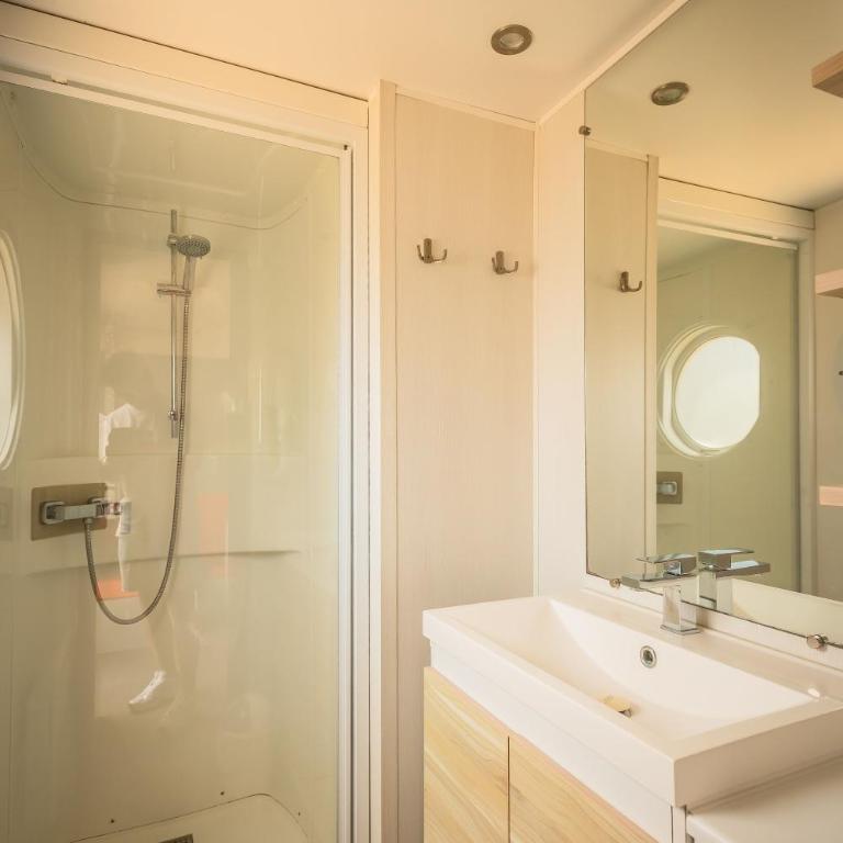 Sauvage - Mobile Home Confort 3 Chambres - 8