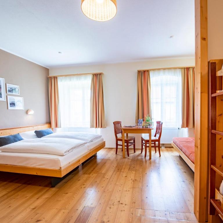 JUFA Hotel Murau - Self Check-in - Familienzimmer - 5